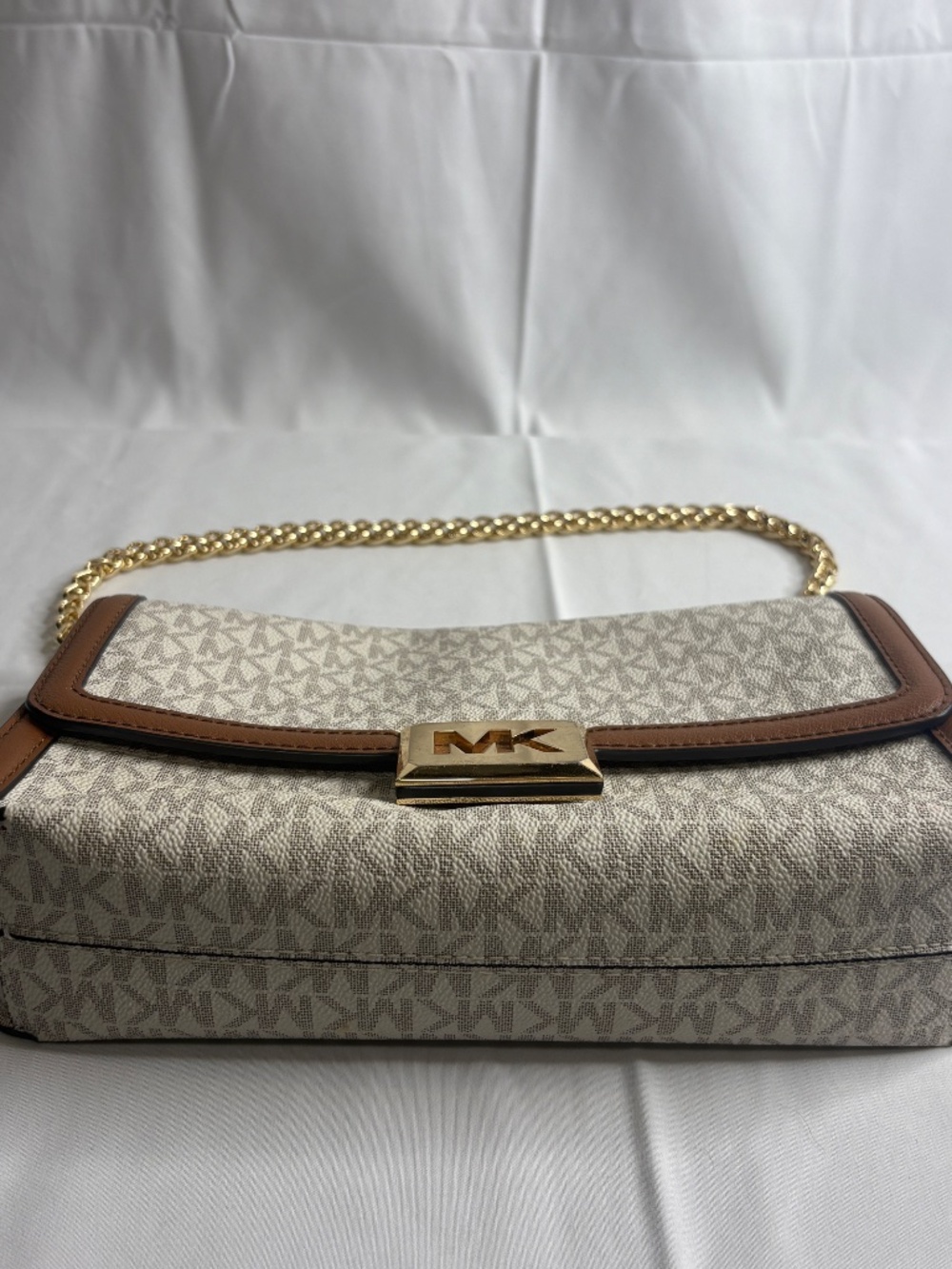 Michael Kors Sonia Medium logo Convertible Shoulder Bag MK NWT Beige NO STRAP - Picture 2 of 15
